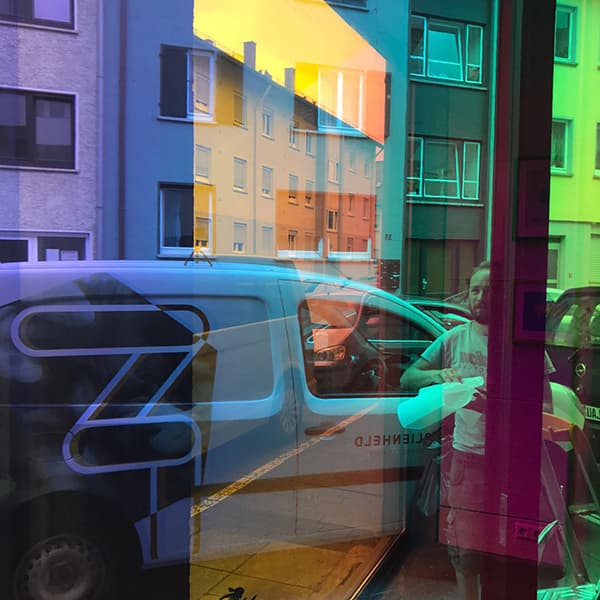 Christian Bay — Folienheld